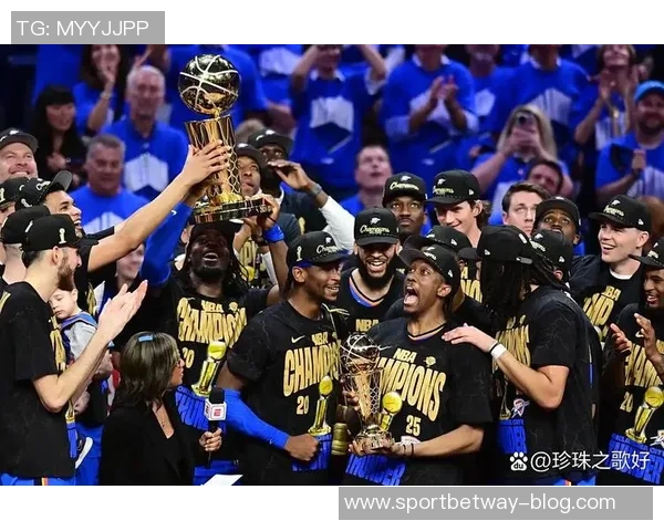 马威称赞雷霆如同精密机器攻防两端展现出色战术执行力